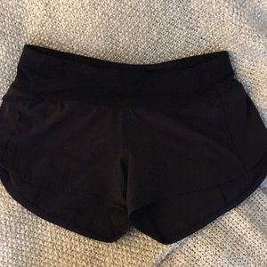 Lululemon Black Speed Up Short 2.5